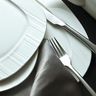 British Style Porcelain Dinner Set Luxury Ceramic Dinnerware