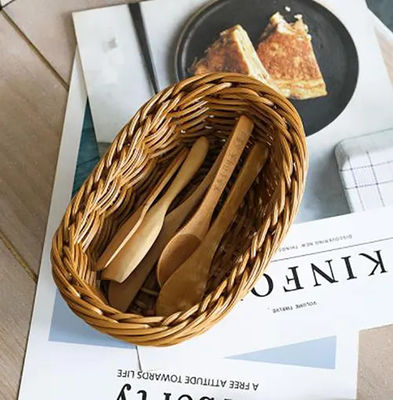 Hand Woven Kitchen Bakery Storage Bread Food Grade Plastic Rattan Bakery Basket With Handle