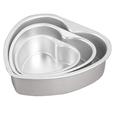 Aluminum Anode Heart Shaped Cake Mold With Fixed Base Non Removable Baking Mold